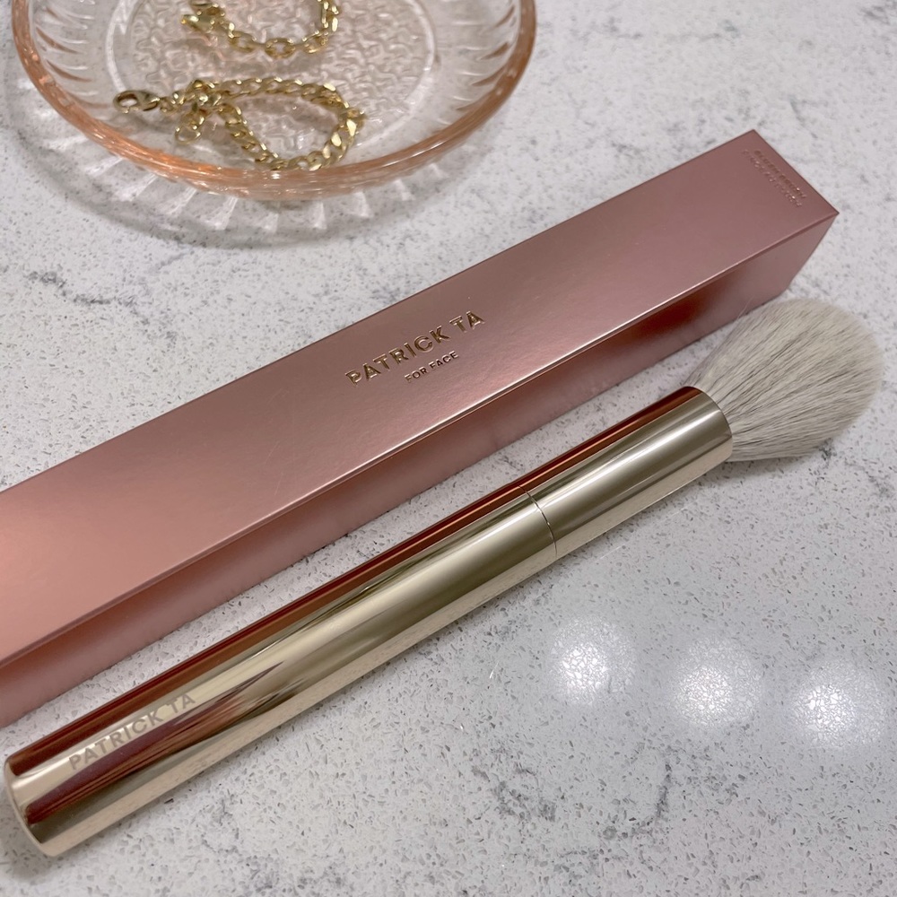 PATRICK TA COMPLEXION BRUSH NIB